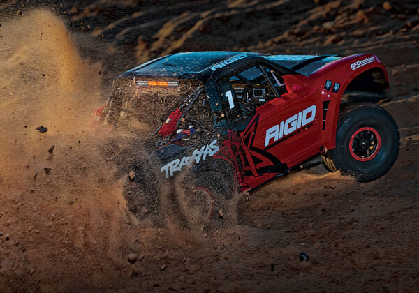 Traxxas Unlimited Desert Racer Rigid LED - Image 4