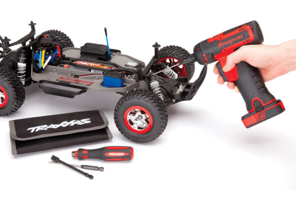 8712-with-snapon.jpg Speed Bit Essentials Set, hex and nut driver, 7-piece, includes premium handle (medium), travel pouch, hex drivers and nut drivers - Image 6