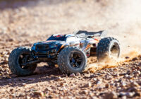 Traxxas Sledge 1/8 Truggy Orange - Image 8