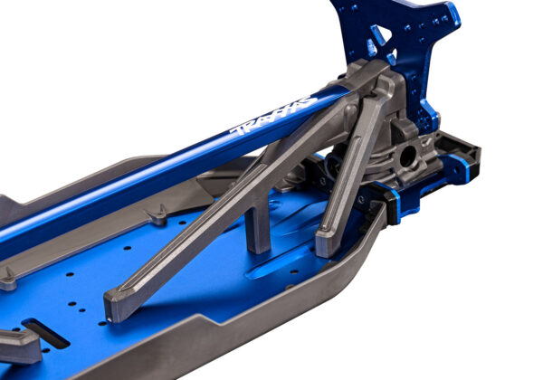 Traxxas Sledge 1/8 Truggy Red - Image 25