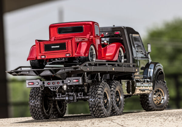 Traxxas TRX-6 Ultimate RC Hauler with Winch Black - Image 9