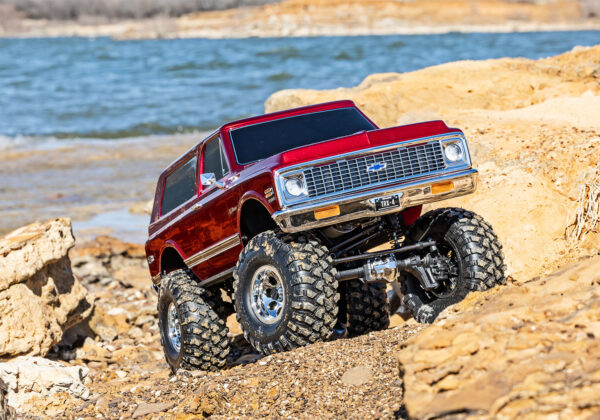 Traxxas TRX-4 Chevrolet Blazer K5 ’72 High Trail Punane (ilma aku ja laadijata) - Image 12