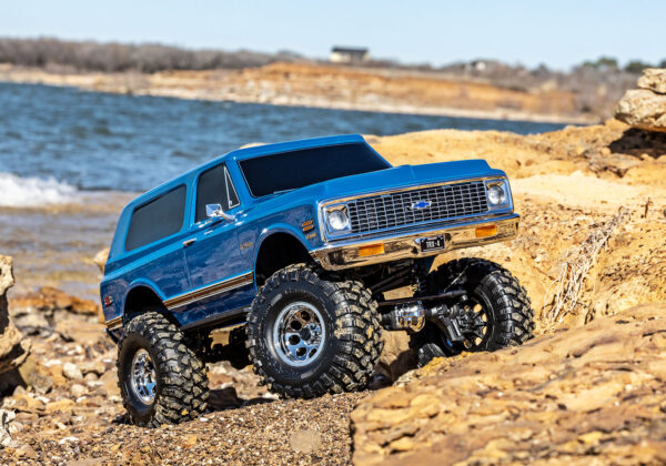 Traxxas TRX-4 Chevrolet Blazer K5 ’72 High Trail Sinine (ilma aku ja laadijata) - Image 11