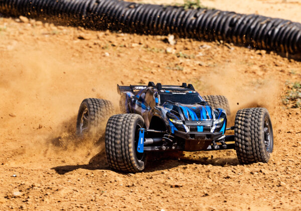 67097-4-Rustler-4x4-Ultimate-Action-Blue-2331 Traxxas Rustler 4×4 VXL Ultimate, Sinine (ilma aku ja laadijata) - Image 5
