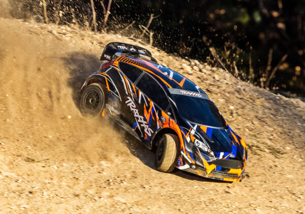 74267-4-Fiesta-Rally-VXL-ORNG-Action-Downhill-1573 Traxxas Ford Fiesta ST Rally VXL Oranž (ilma laadija ja akuta) - Image 4