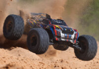 Traxxas Sledge 1/8 Truggy with Belted Tires Blue - Image 4