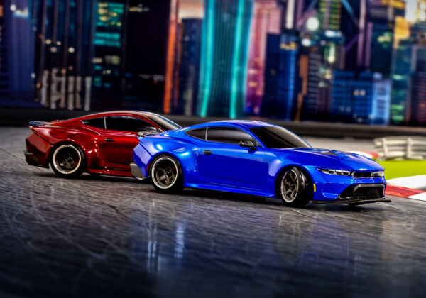 105237-4-4-Tec-DRIFT-Mustang-Action-BLUE-RED-Indoor-1747 Traxxas 4-Tec Drift tagaveoline driftikas, Punane (ilma aku ja laadijata) - Image 4