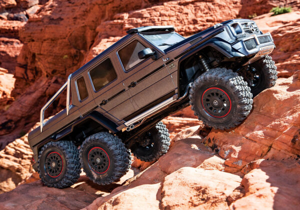 Traxxas TRX-6™ Mercedes-Benz G 63 AMG 6×6 Hõbe - Image 4