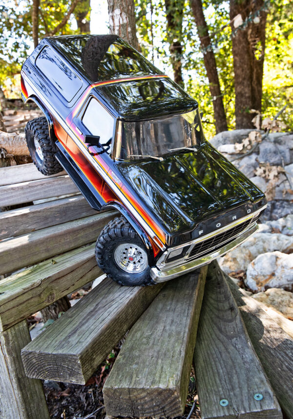 Traxxas TRX-4 Ford Bronco Ranger XLT Sunset - Image 9