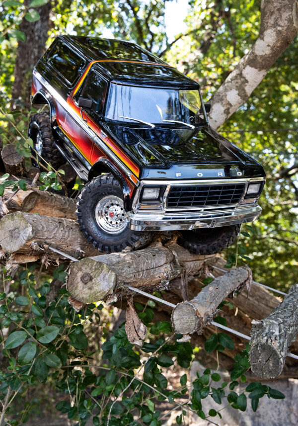 Traxxas TRX-4 Ford Bronco Ranger XLT Sunset - Image 4