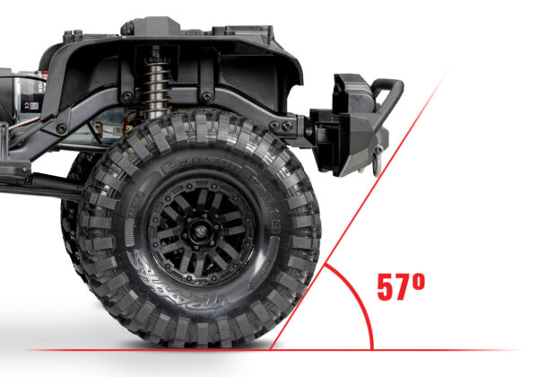 82256-4-Defender-Approach-Angle Traxxas TRX-4 Land Rover Defender Green - Image 10