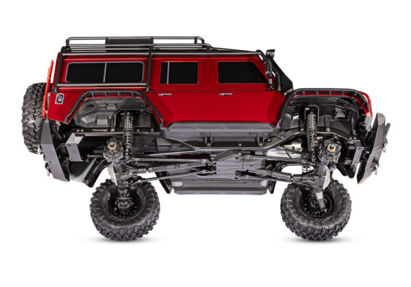 82256-4-Defender-Tilted-Under-Chassis Traxxas TRX-4 Land Rover Defender Green - Image 6