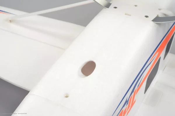 Arrows RC Trekker 1200mm RTF - Image 16