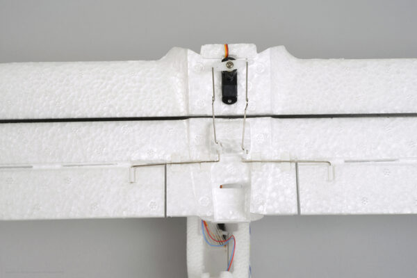 Arrows RC Hawkeye 600mm RTF with Vector - Image 24