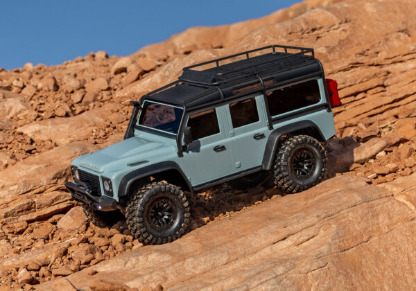 Traxxas TRX-4m Land Rover Defender Crawler, Helesinine, RTR - Image 4