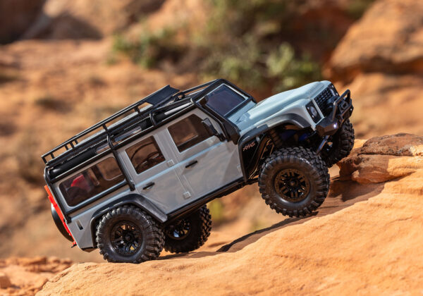 Traxxas TRX-4m Land Rover Defender Crawler, Helesinine, RTR - Image 3