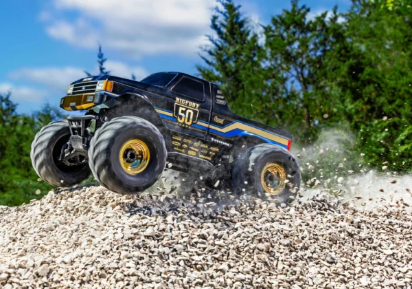 TRX67134-1-50th_13 Traxxas Bigfoot 4x4 Brushless Monster Truck Limited 50th Edition - Image 13
