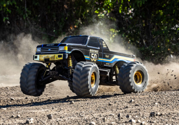 Traxxas X-Monster Bigfoot 50 Year Anniversary Limited Edition - Image 5