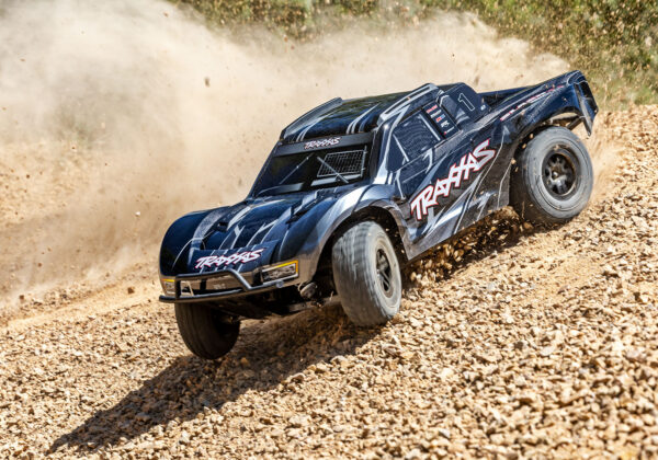 Traxxas Slash 4x4 VX3 Must - Pilt 3