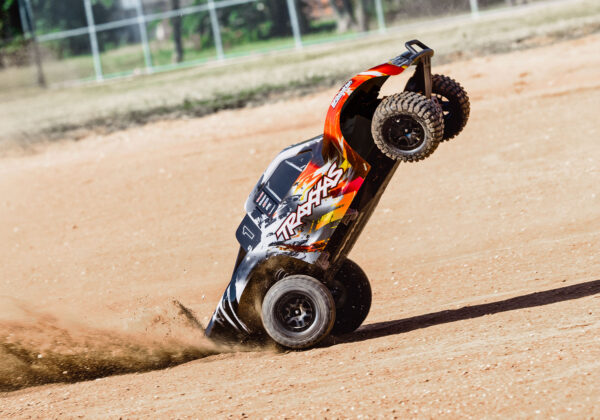 Traxxas Slash 2WD VX3 Red - Image 7