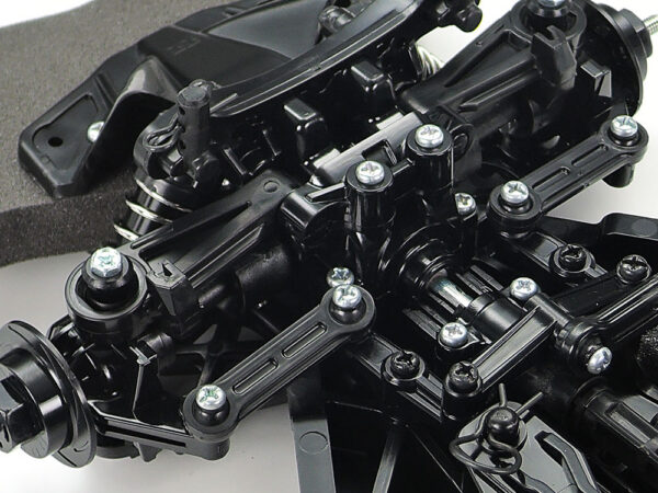 Tamiya Mitsubishi Lancer Evolution V (TT-02) - Image 6